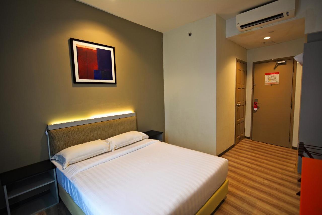 Abell Hotel Kuching Kültér fotó